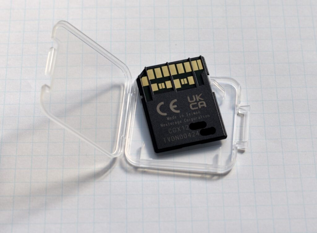 Nextorage 512GB SDXC UHS-II NX-F2SE512G SDカード裏面