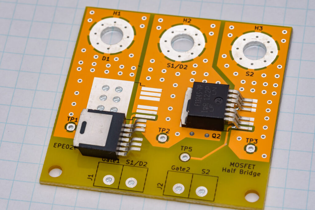 表側(D2PAK7パッケージ)の実装例①